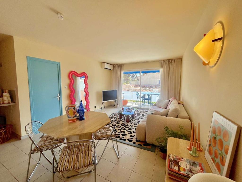 Appartement rénové 1 chambre à Cavalaire, proche plage, climatisé avec parking - FR-1-226B-107 - 3