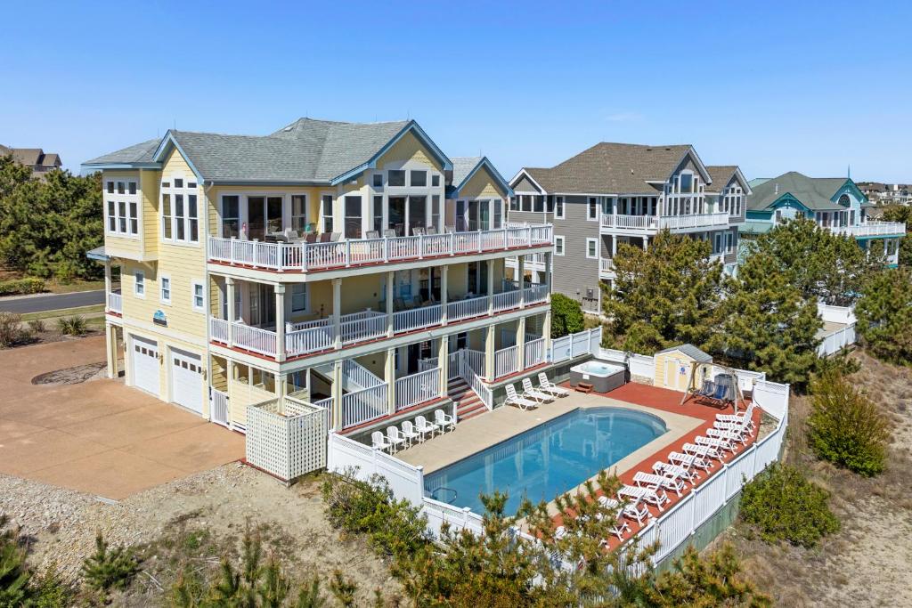 A Raye Of Sunshine, Corolla