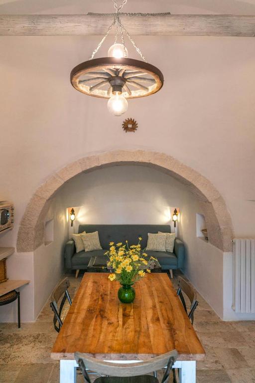 Traditional Puglian Trullo - 5