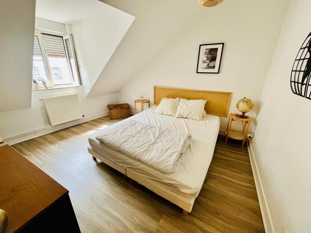 Le Duplex Franciade, centre-ville, parking, 2 chambres - 3