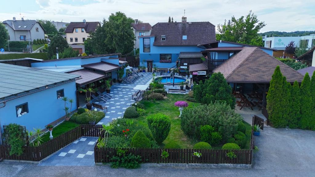 Areál Pauli, Česká Skalice