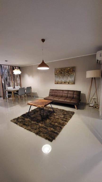 Comfortable New Family House - 1