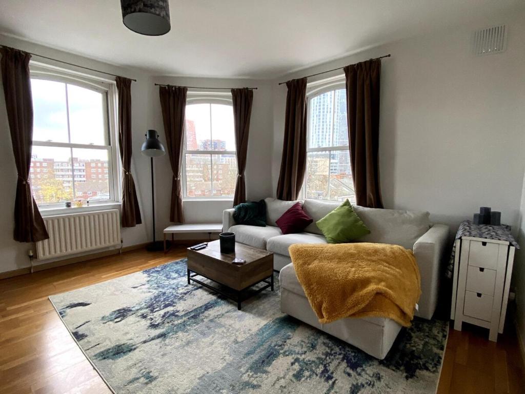 Flat in Vauxhall, Londýn