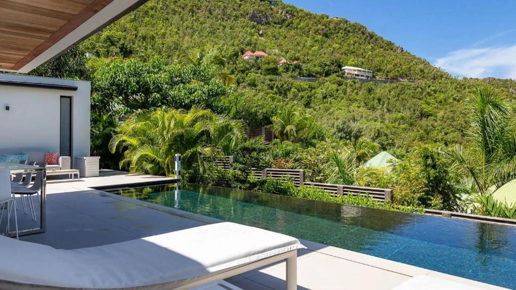 Sleek Caribbean Home With Heated Pool, Gustavia