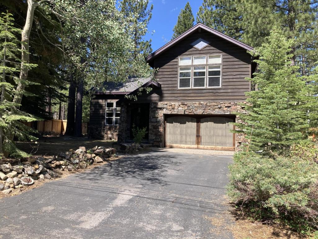 Serenity Summit, South Lake Tahoe