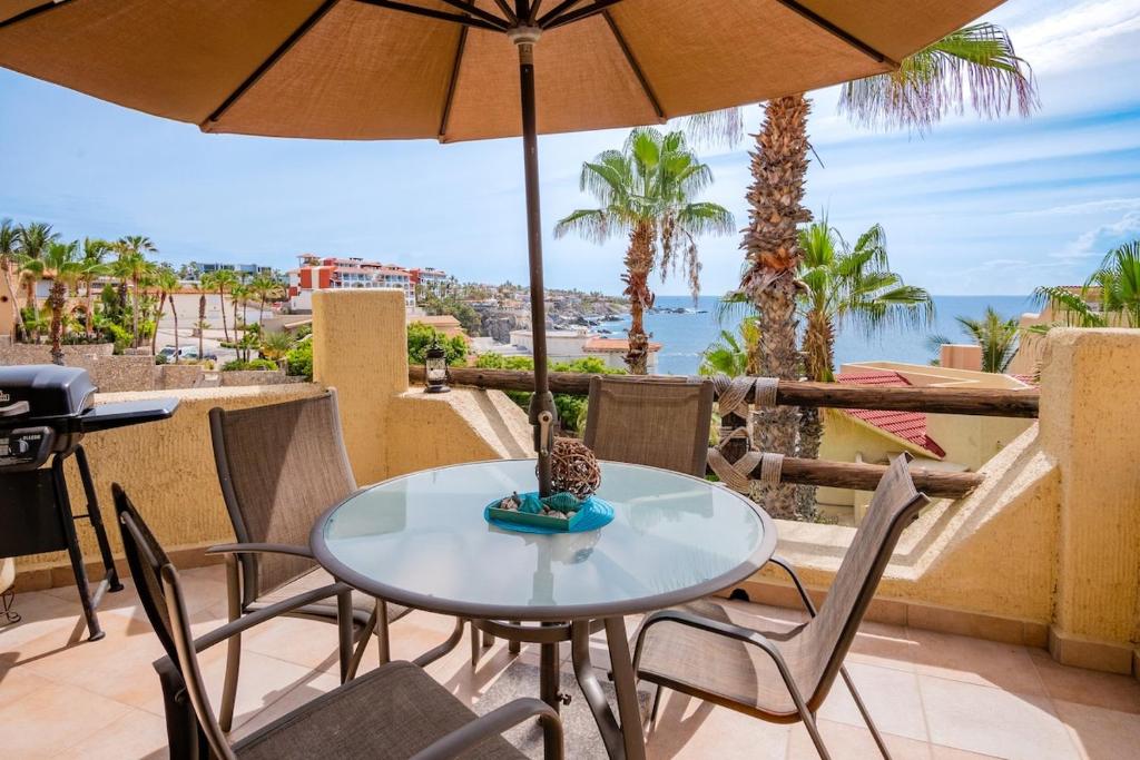 Casa del Mar- Oceanview, walk to dining and beach!, Cabo San Lucas