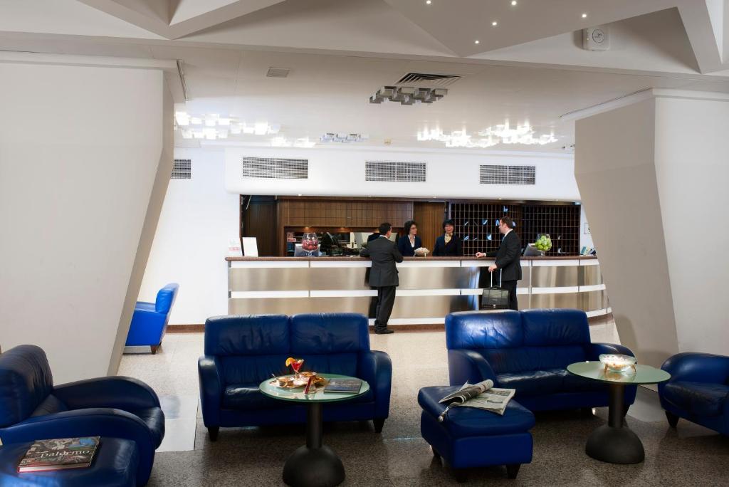 Astoria Palace Hotel photo