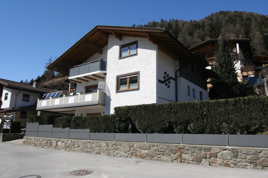 Haus Remler - 2