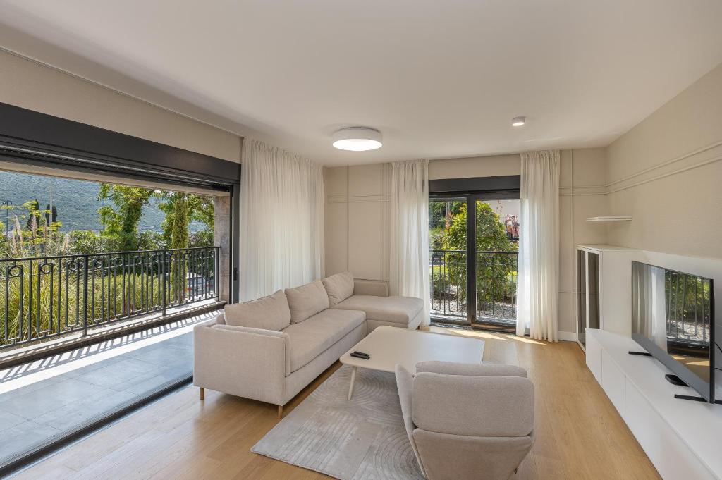Luxury Apartment Sunscape - 5