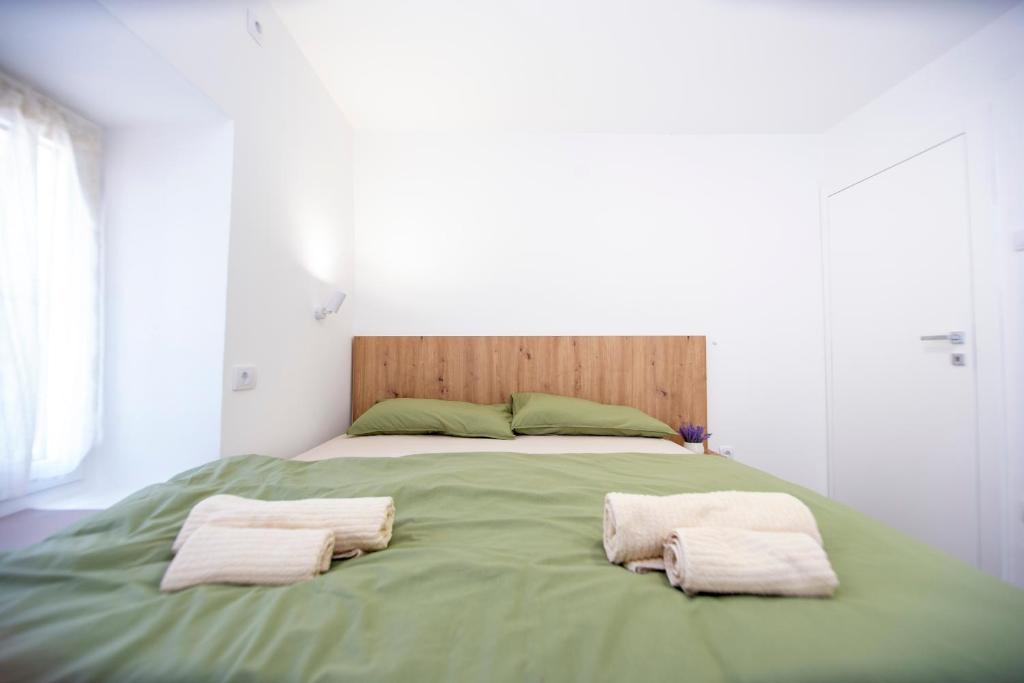 Charming Apartment in The Old Town - 4