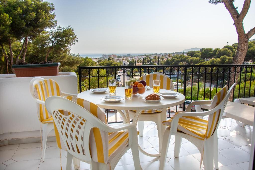 Miraflores Oasis Suite By Reyna Novillo, Mijas Costa