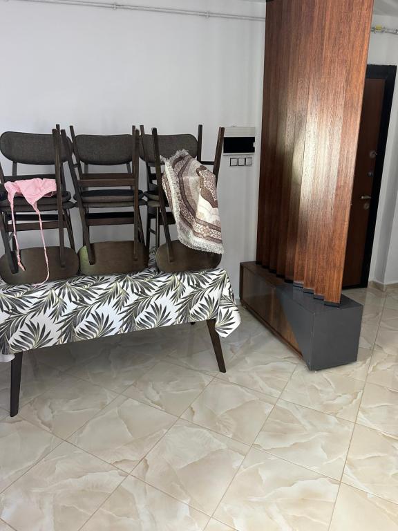 Lounaa, Hassi Mameche