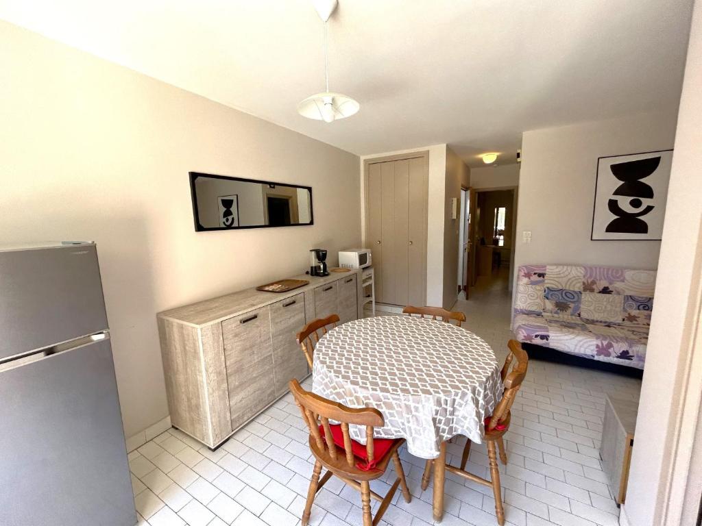 Appartement 4 pers proche plage avec parking - FR-1-837-38 - 3