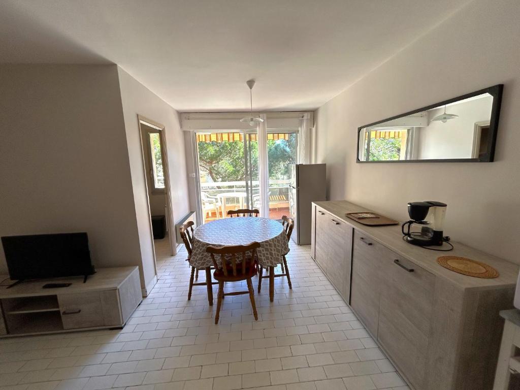 Appartement 4 pers proche plage avec parking - FR-1-837-38 - 5