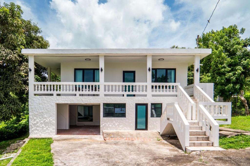 Casa Kairo, Vega Baja