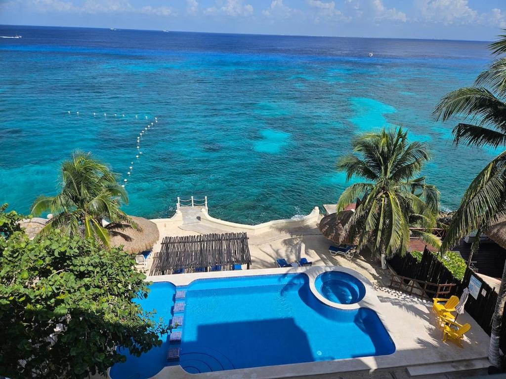 Cantamar 401, huge condo , incredible views, Cozumel