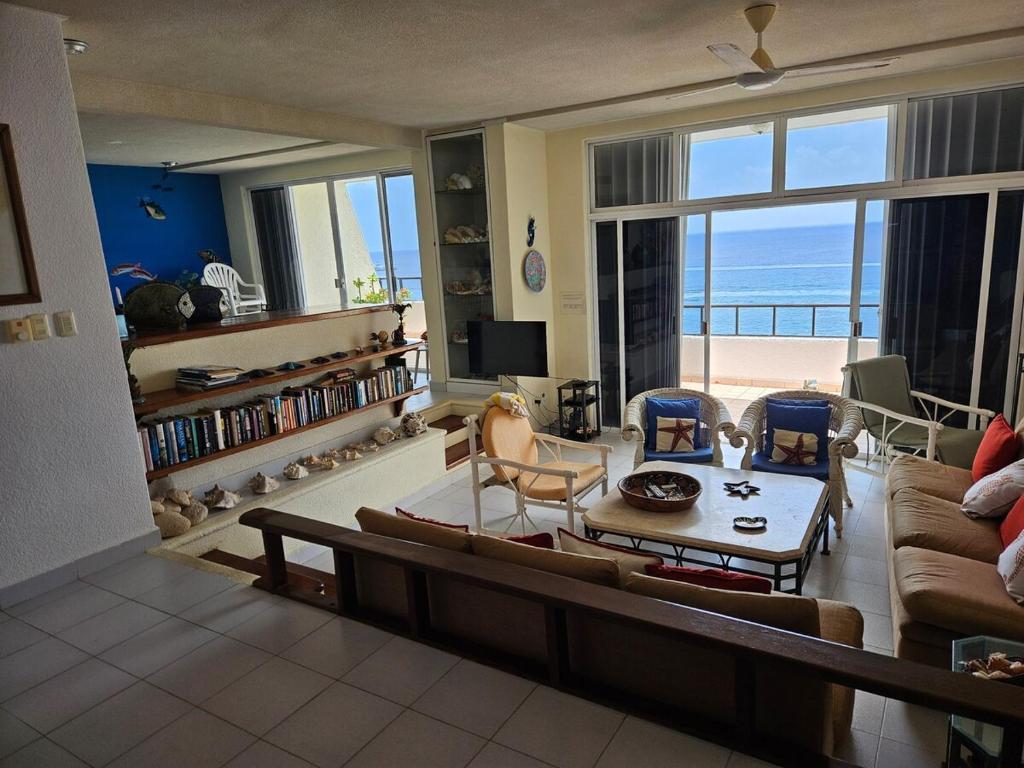 Cantamar 401, huge condo , incredible views - 5