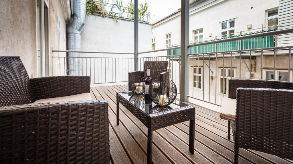 Operngasse Premium in "Your Vienna" photo