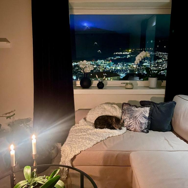 Private room with a view and garden - 12 min from the city center, Bergen