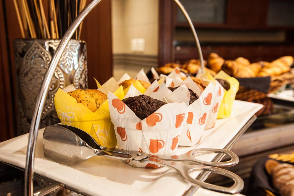 طعام و مشروبات