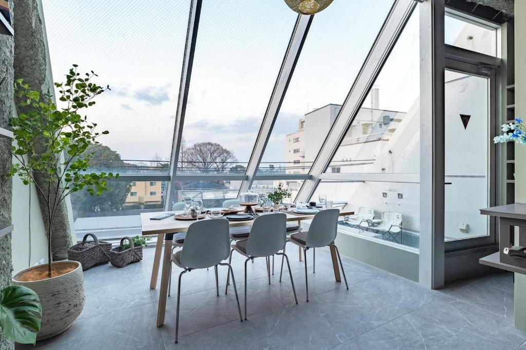 TOKYO Beverly Hills,Exclusive Lifestayle,SHIUYA,SHINJUKU,ART,Bespoke ApartmentSEIJO