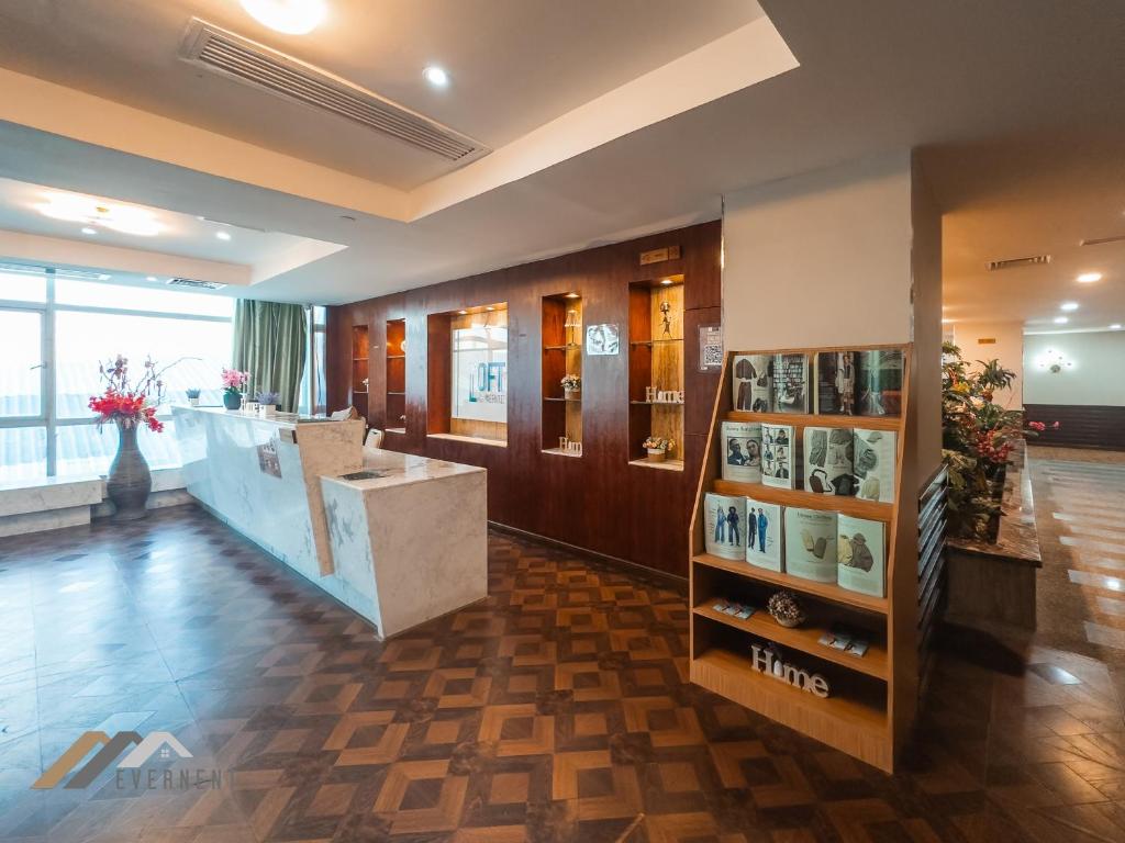 The Loft Hostel by Evernent, Miri