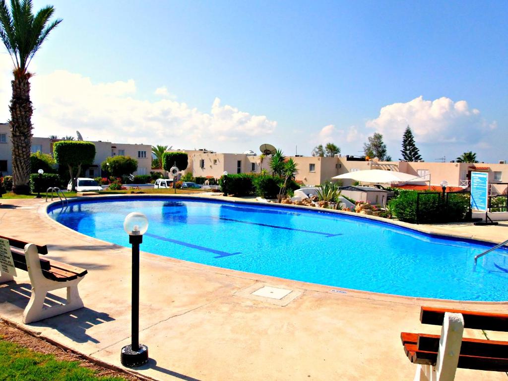 Coral Bay Apartment - Prime Tourist Location photo