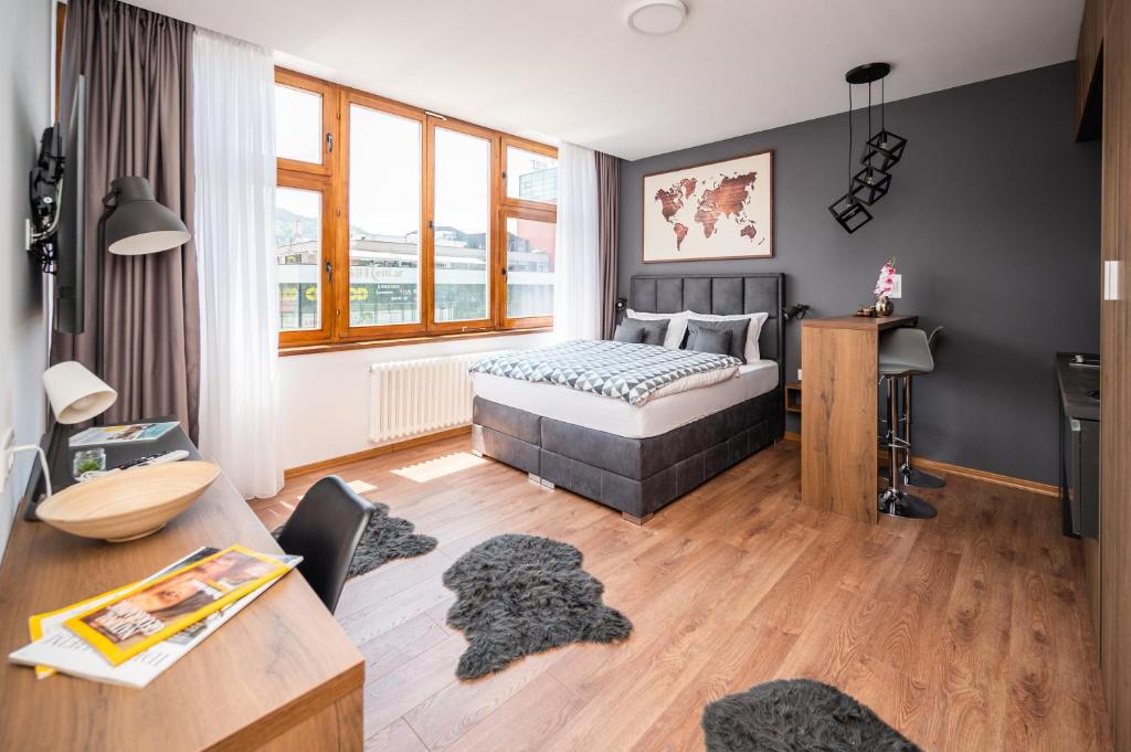 Design Duplex - Main Street View, Sarajevo