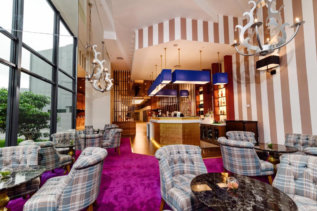 Bar/lounge