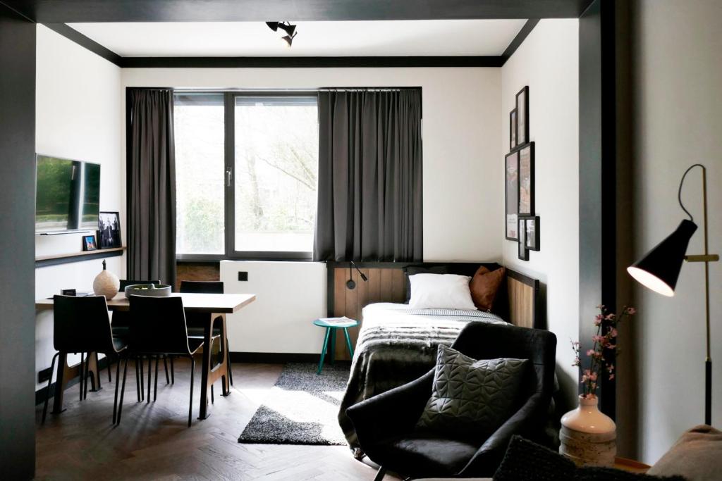 ระเบียง/ชานเรือน