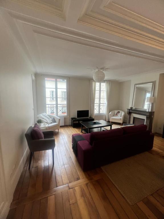rue Cambacérès 75008 - 5