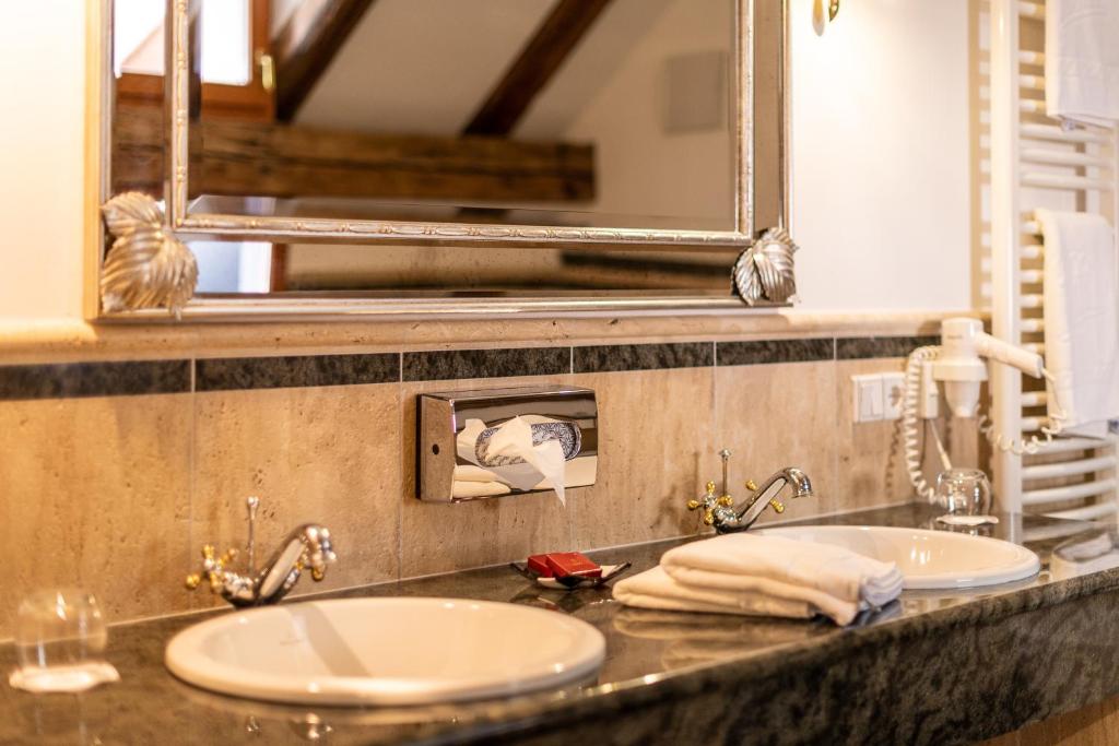 Schlosshotel Aehrental - 4