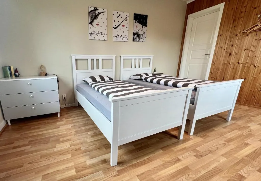 Linda's Apartment，位于Sörsjön的酒店
