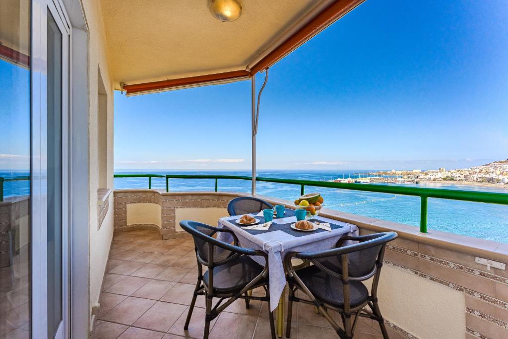Ocean View - 1 Bedroom Apartment in Los Cristianos - 2
