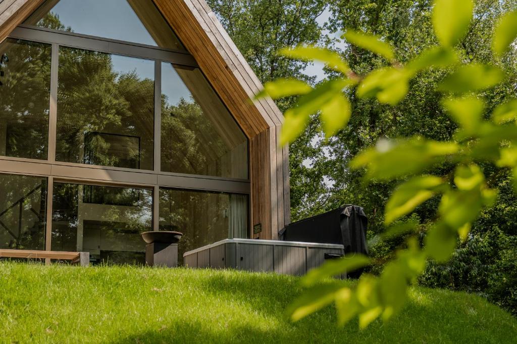 Lodge met Jacuzzi - 4 personen - Woodz Lodges, Heusden - Zolder