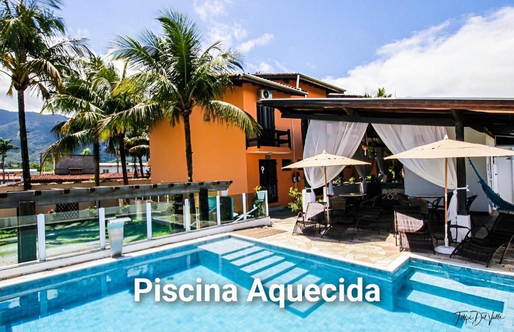 Loft mobiliada com piscina, Caraguatatuba