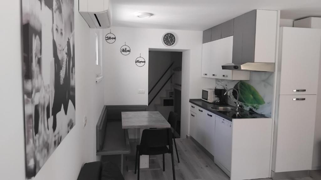 Apartma Val - Koper, Semedela