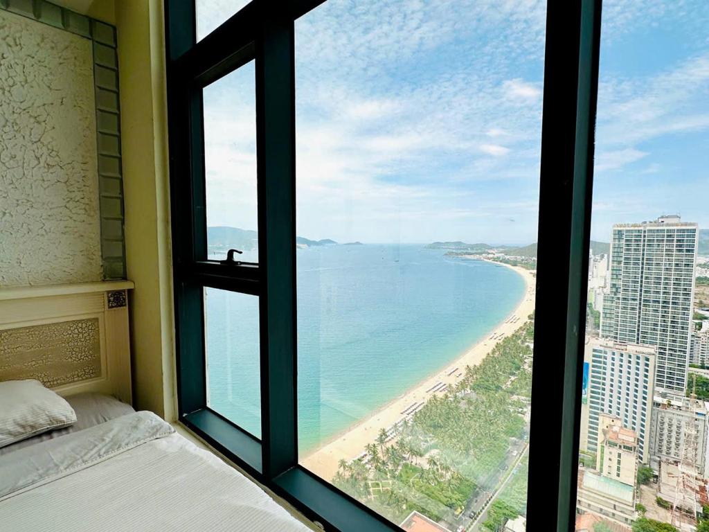 Infinity Sea View Apartment