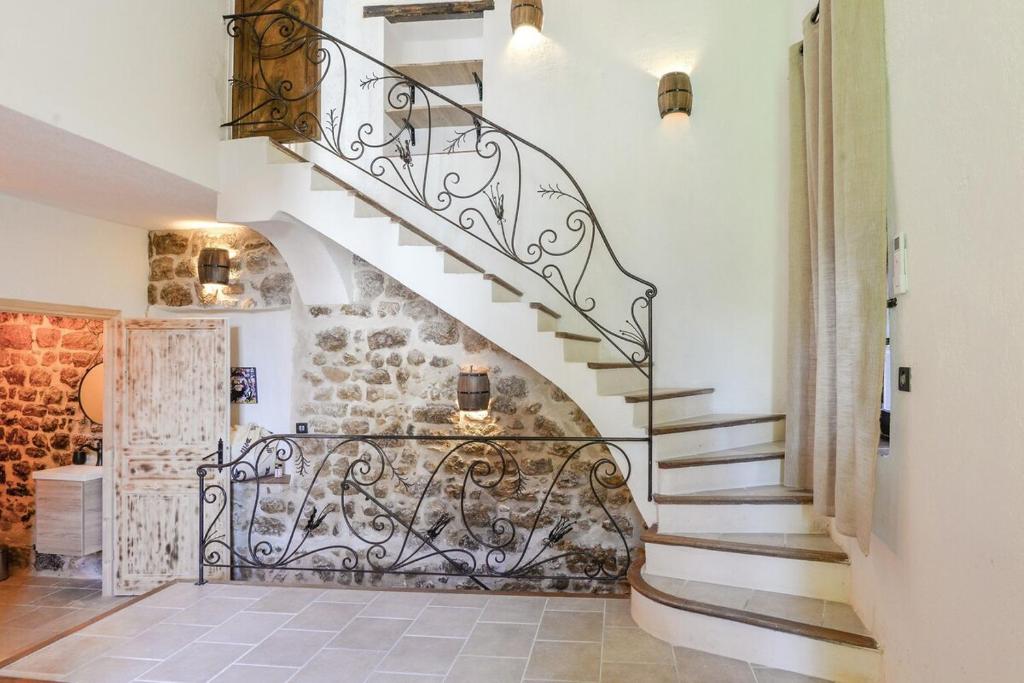 Flat village Saint-Paul-de-Vence 4P - 4