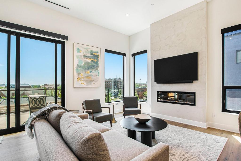 Holland Loft, Holland