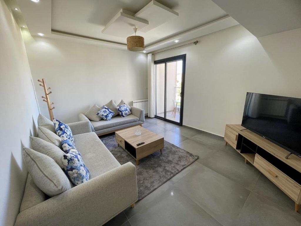 Alger - Hydra - Appartement moderne avec parking, Hydra