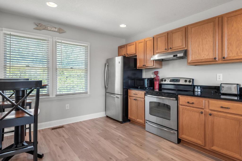 Jumbos Hideout, Nags Head