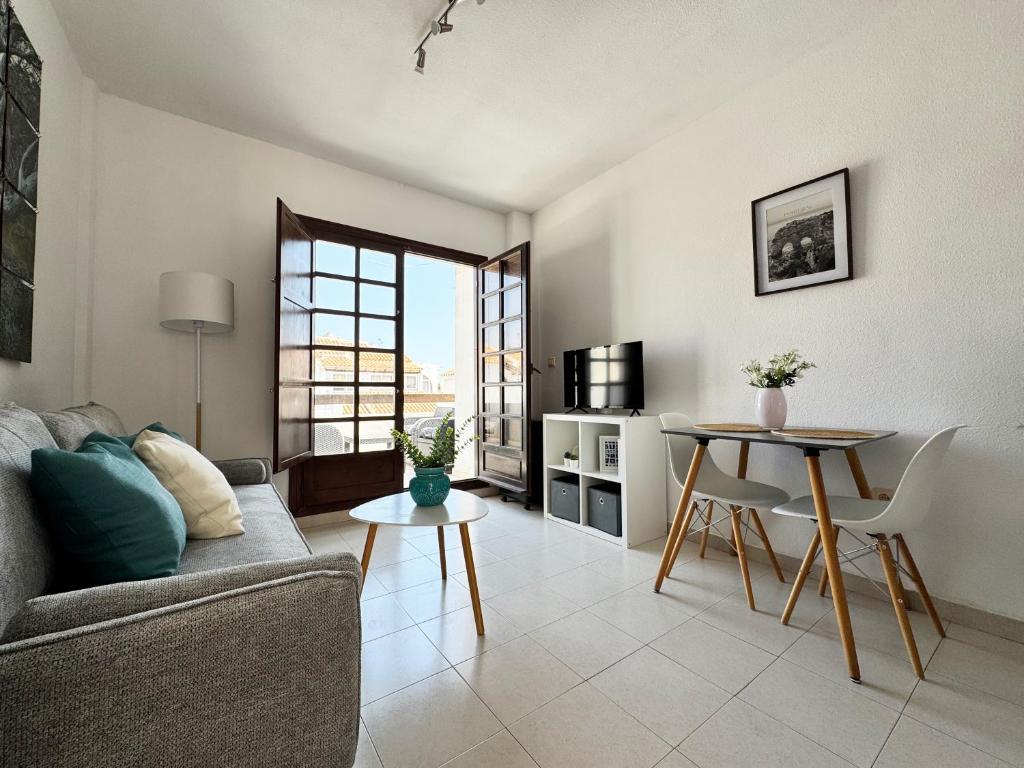 Apartment El Paraiso, 1 Bedroom 300M from the sea - 3