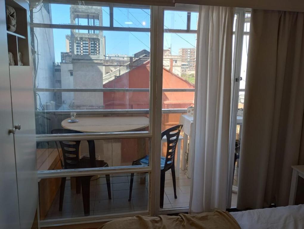 Excellent Location - 5