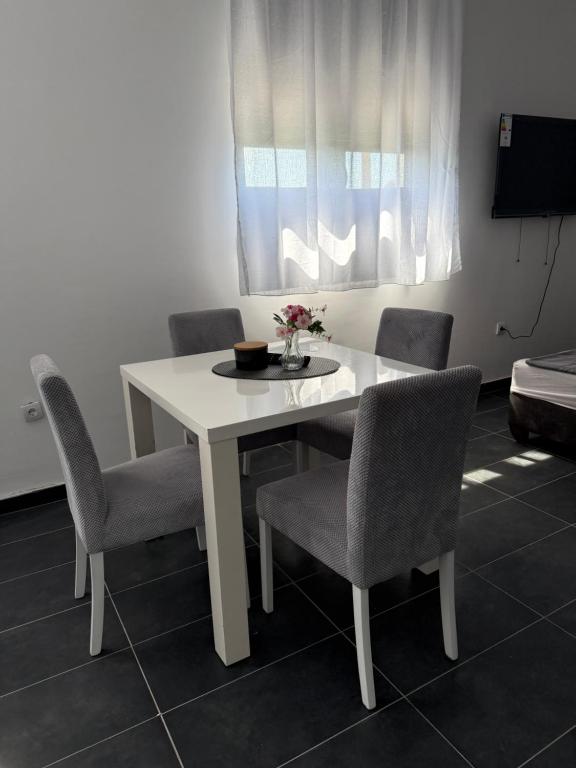 Stan na dan Nena Novi Sad - 5