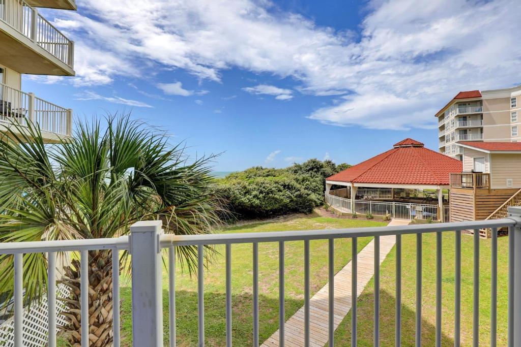 St Regis 2106, North Topsail Beach