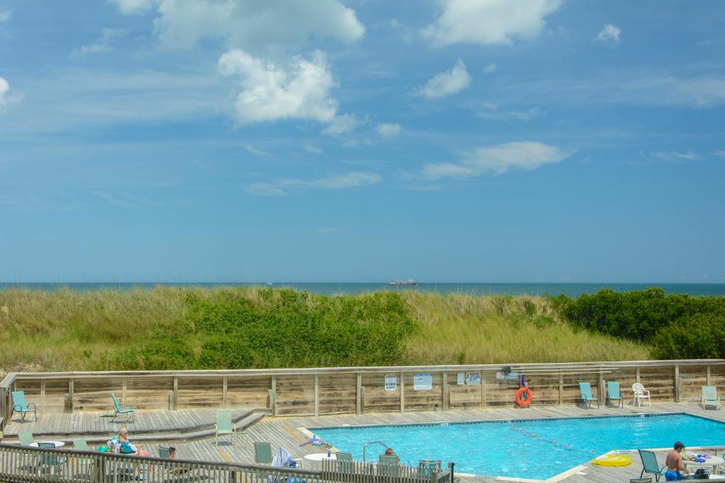 Shoenthal, Nags Head