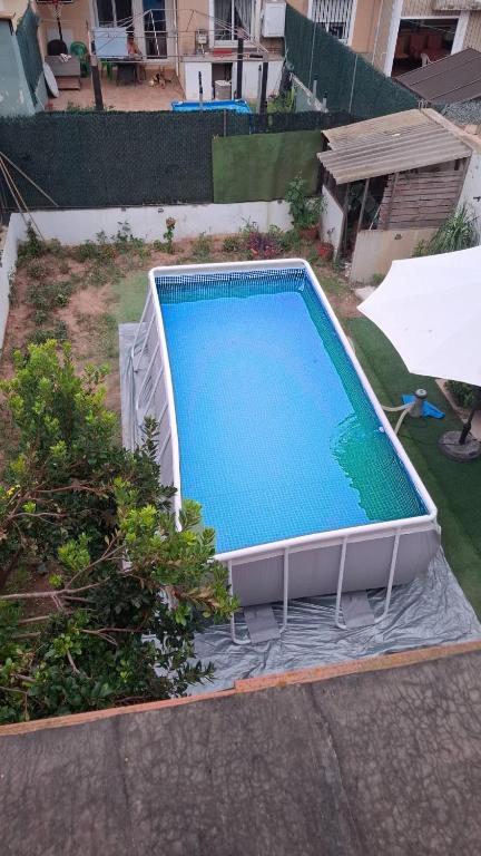 Townhouse with pool next to the City of Arts - 4