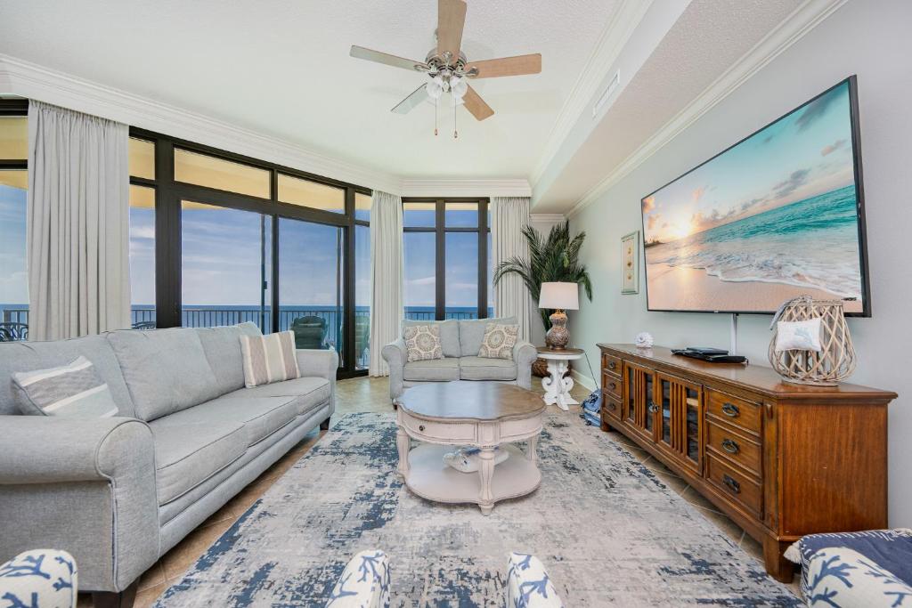 Phoenix West 1706 condo, Orange Beach