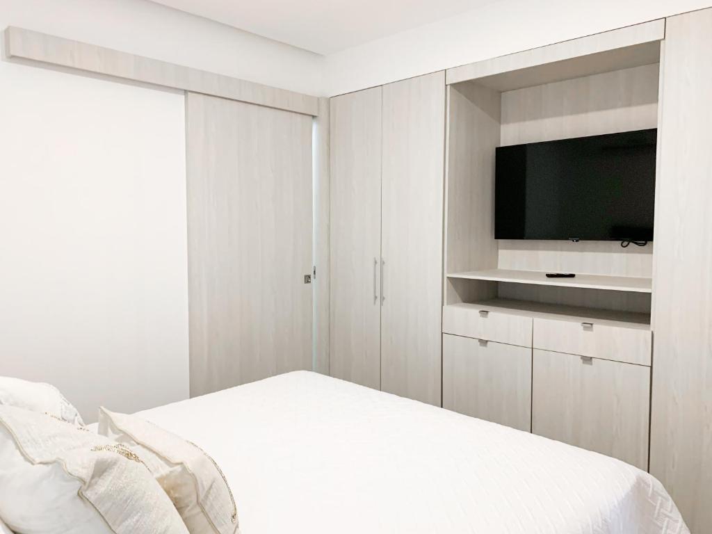 Suite Premium Mall del Sol con Planta Electrica - 4